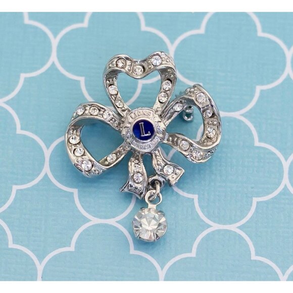 Vintage Silver Ribbon Lion's Brooch - R3 - Picture 1 of 2